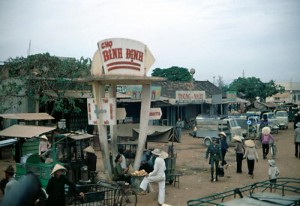 Chợ thị trấn Bình Định xưa