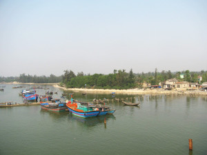 Một góc cảng Cửa Việt